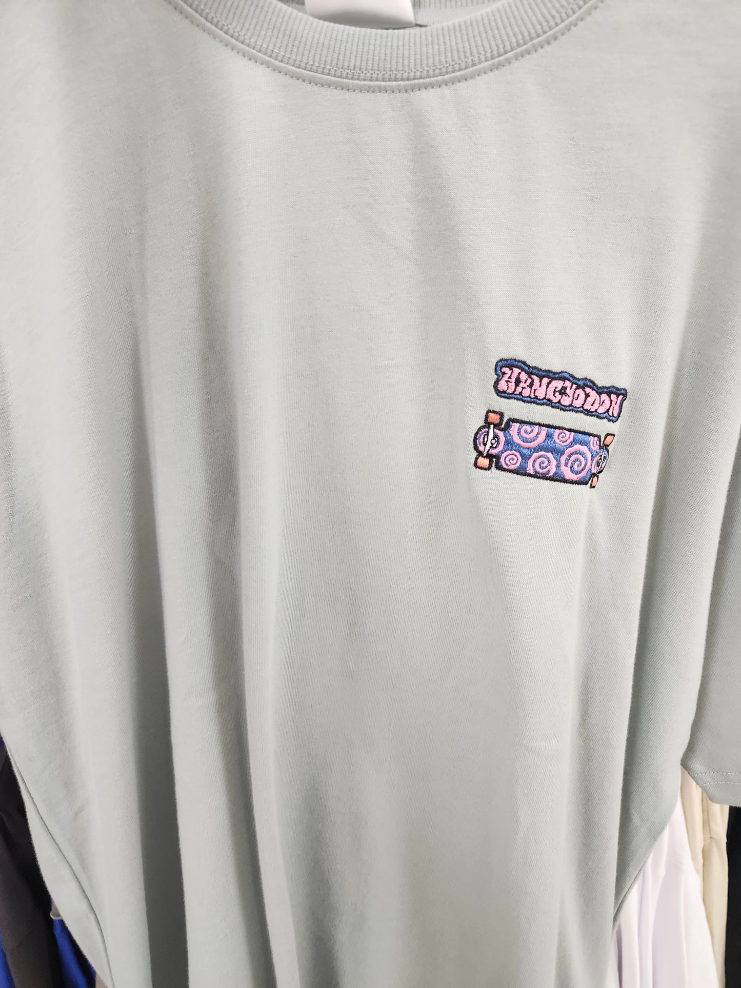 Sanrio 水怪衫 刺繡款 L size 只有一件