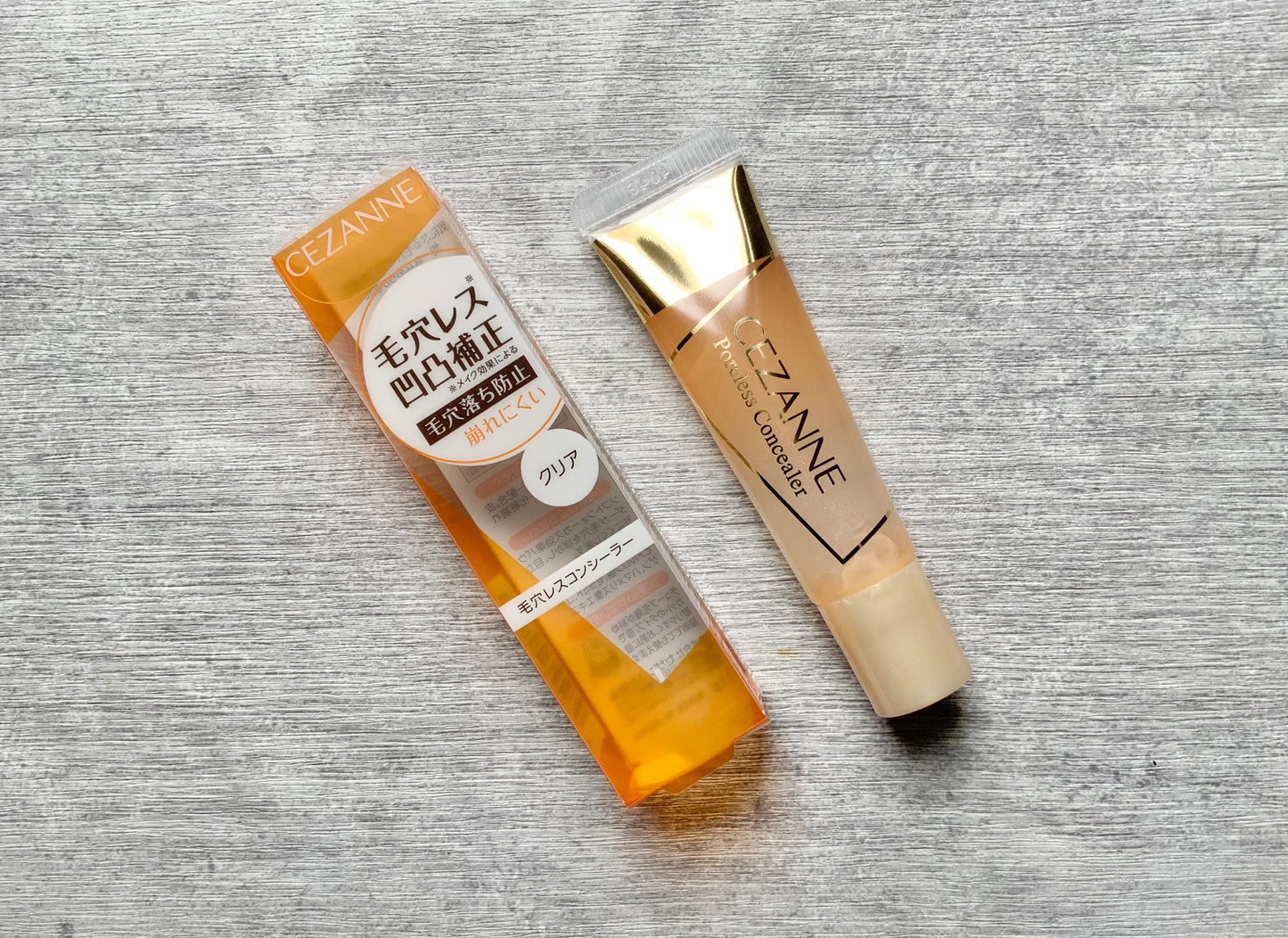 Cezanne poreless concealer