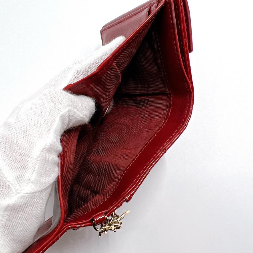 Christian Dior銀包 ◇クリスチャンディオール◇パテント/カナージュ/三つ折り財布/ブランド28,700日元